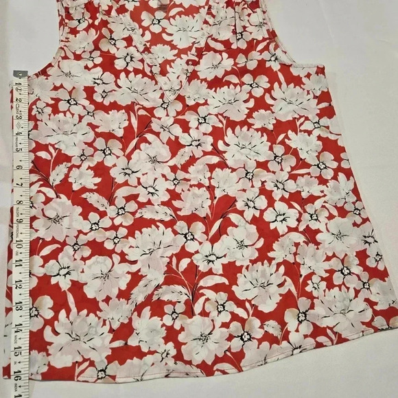 Karl Lagerfeld Red Floral Sleeveless Blouse - Women's Designer Summer Top - Picture 8 of 13